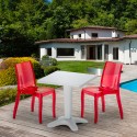 Tavolino Quadrato Bianco 70x70 cm con 2 Sedie Colorate Trasparenti Cristal Light Terrace Saldi