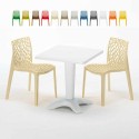 Tavolino Quadrato Bianco 70x70 cm con 2 Sedie Colorate Gruvyer Patio Prezzo