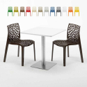 Tavolino Quadrato Bianco 70x70 cm con Base in Acciaio e 2 Sedie Colorate Gruvyer Strawberry Caratteristiche
