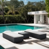 Set 2 lettini da giardino piscina in rattan con tavolino da esterno Bali Vendita