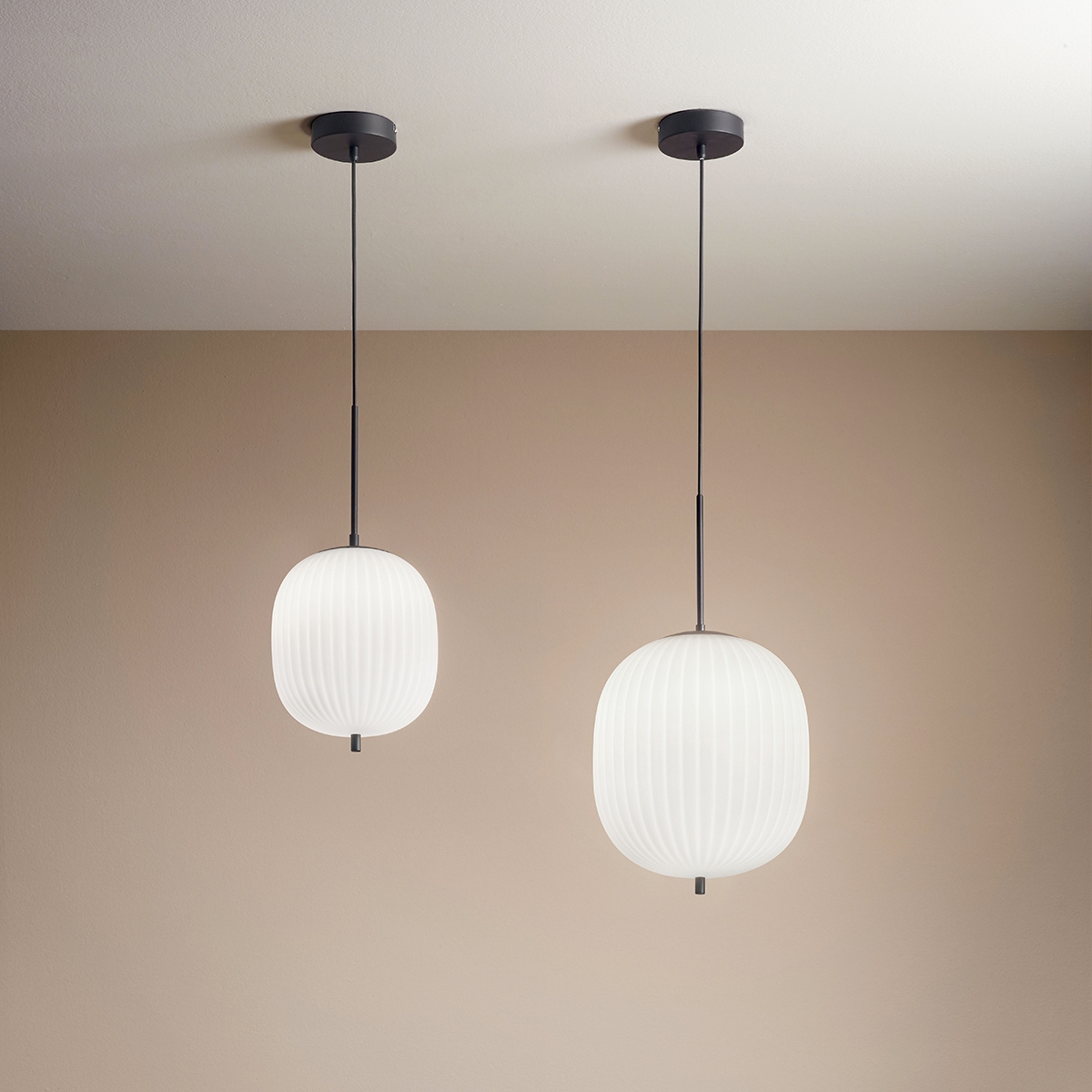 Lampadario lampada classica a sospensione in vetro soffiato Domizia-S Promozione Lampadario lampada classica a sospensione in vetro soffiato Domizia-S Promozione