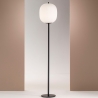 Lampada da terra in metallo nero con paralume in vetro soffiato Domizia-A Vendita