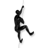 Scultura in resina laccata da parete scalatore statuetta moderna Vero-L Catalogo