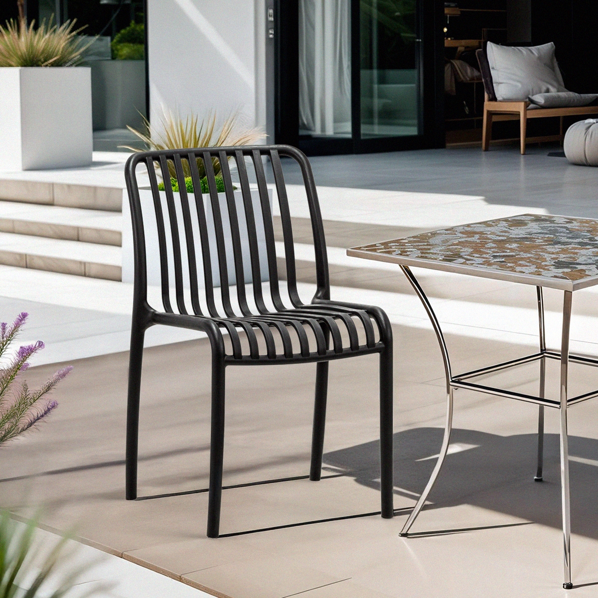 Sedia da esterno giardino moderna in polipropilene bianco nero Sawas
