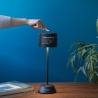 Lampada LED nera da tavolo touch ricaricabile e regolabile Victionary Vendita