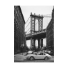 Stampa su tela bianco e nero By the Manhattan Bridge Gasoline Images Offerta