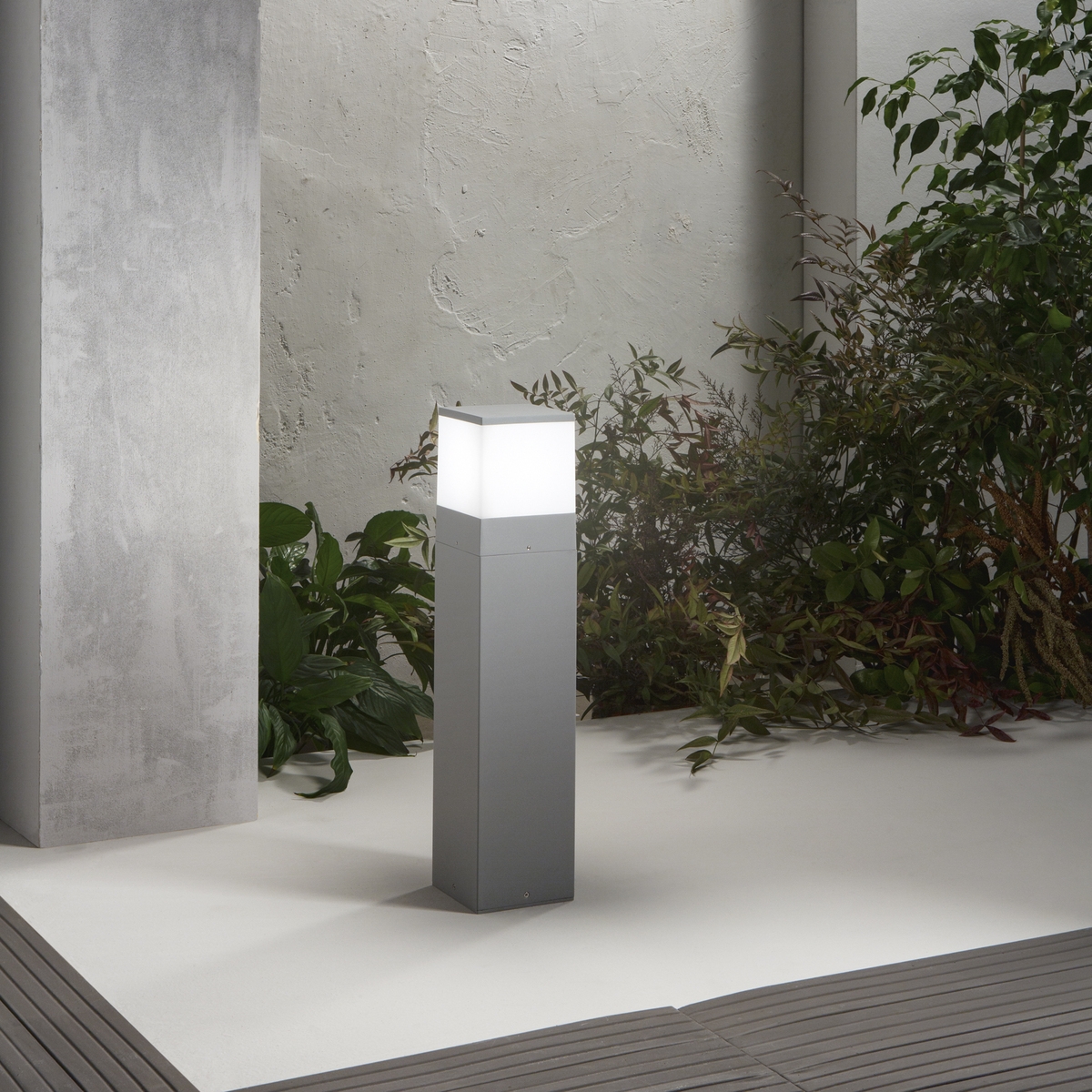 Paletto luce da giardino esterno in metallo argentato h60cm Booster Promozione