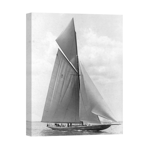 Stampa su tela The Vanitie During the America's Cup, 1910 Edwin Levick Promozione