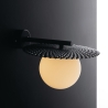 Applique vintage in metallo con diffusore rotondo vetro bianco Chaplin AP Offerta