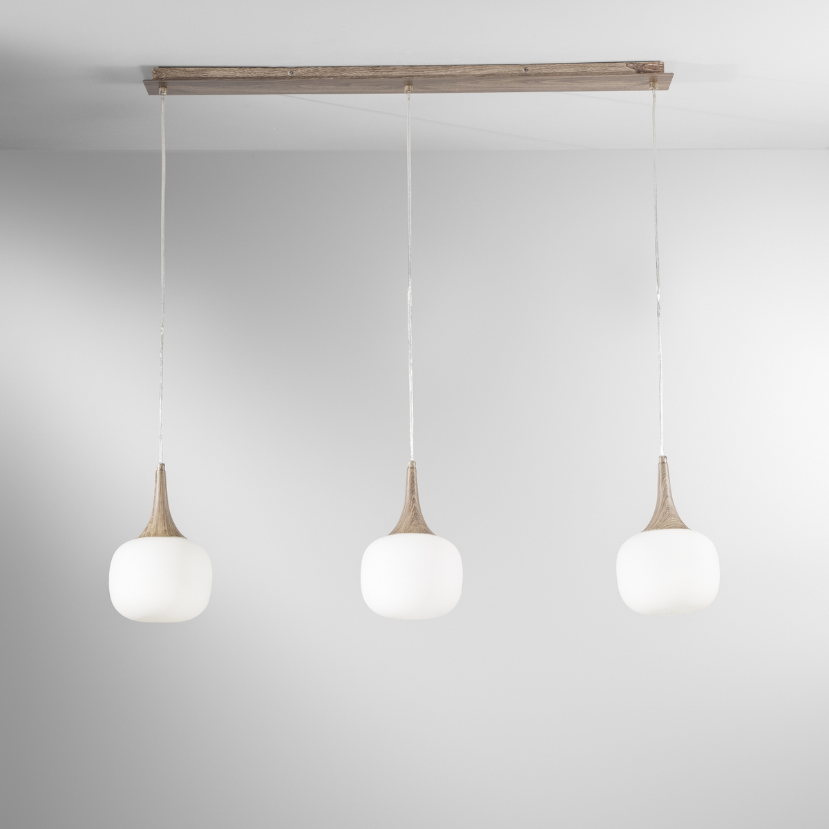 Lampadario a sospensione effetto legno 3 luci vetro bianco opale Jaipur Promozione Lampadario a sospensione effetto legno 3 luci vetro bianco opale Jaipur Promozione