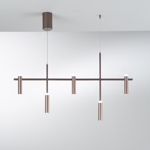 Lampadario sospeso in metallo design moderno 5 luci LED Candle Promozione