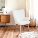 Poltrona moderna stile bergere in tessuto bouclé bianco Wani Vendita