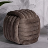 Pouf design intrecciato imbottito in velluto stile moderno Softy Catalogo