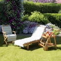 Lettino da giardino reclinabile in legno di acacia con ruote Bali Vendita