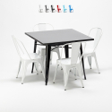 tavolo quadrato e sedie in metallo stile industriale set soho Stock