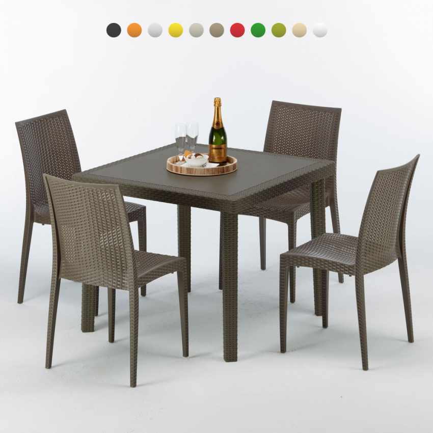 Brown Passion : Table carrée marron 90x90 cm avec 4 chaises colorées