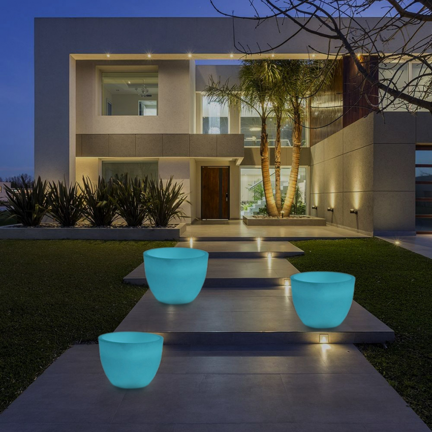 arredare un giardino Vaso design tondo fluorescente luminoso ricaricabile esterno Orione Fluo